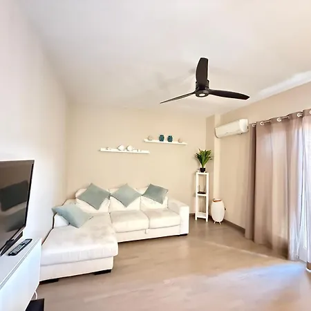 Casa Sarah * Lascari